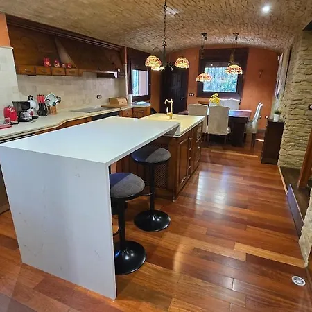 Appartement Impressive 9 Bedroom *